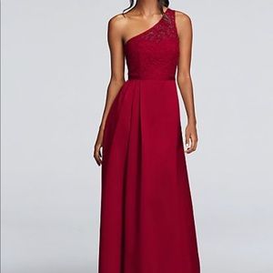 Davids Bridal F18058 Worn once. No alterations